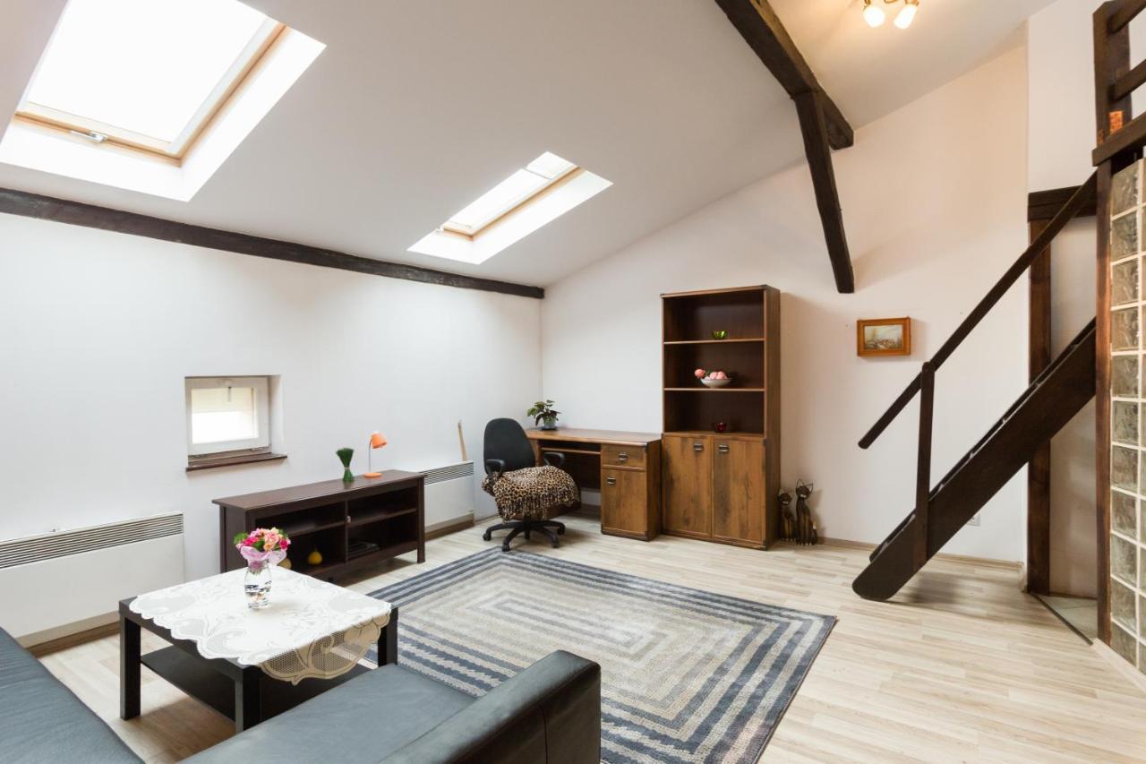 Ferienwohnung Gorgeous Loft In Perfect Location! Krakau Exterior foto